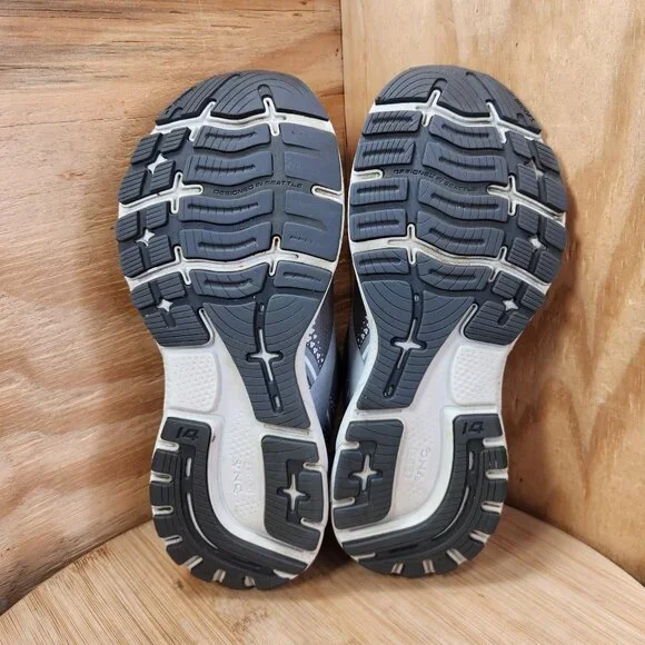 Brooks Ghost 14 Womens Gray Running Shoes Sneakers Size 7 - Picture 9 of 10